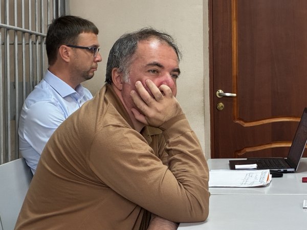 Александр Самбурский в зале суда 18 сентября 2025 года