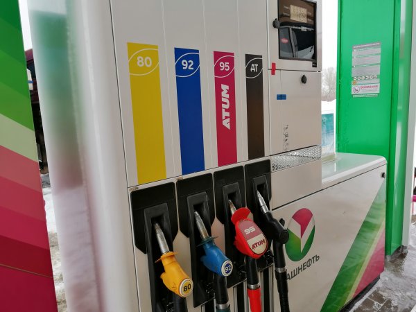 Золотое топливо: бензин в Оренбуржье снова подорожал