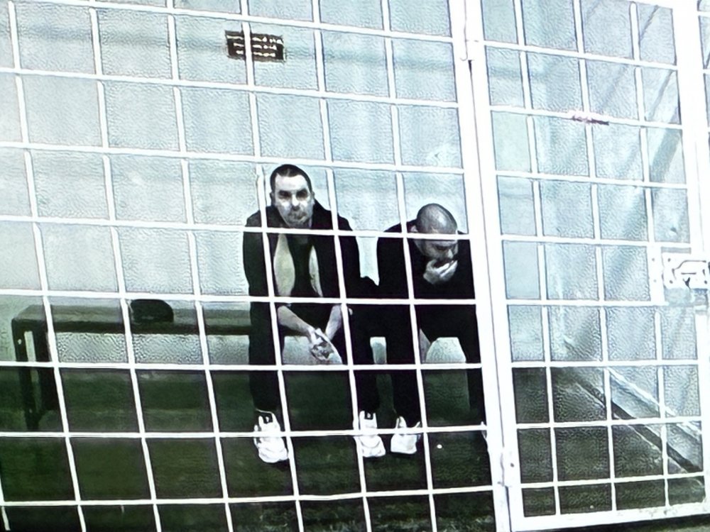 Макар и Егор Макаровы 7 ноября вышли на связь с судом по ВКС. Фото 1743.ru Макар и Егор Макаровы 7 ноября вышли на связь с судом по ВКС. Фото 1743.ru