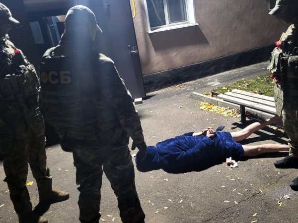Житель Соль-Илецка вымогал деньги у раненого бойца СВО