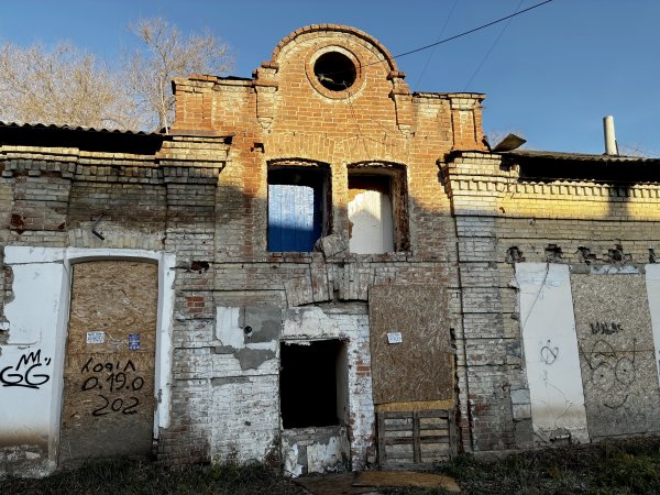 Бывший купеческий особняк на улице Бурзянцева нуждается в ремонте. Фото 1743.ru