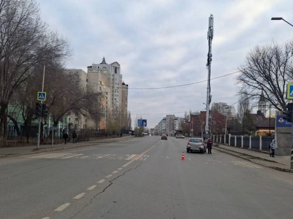 В Оренбурге на «зебре» сбили подростка