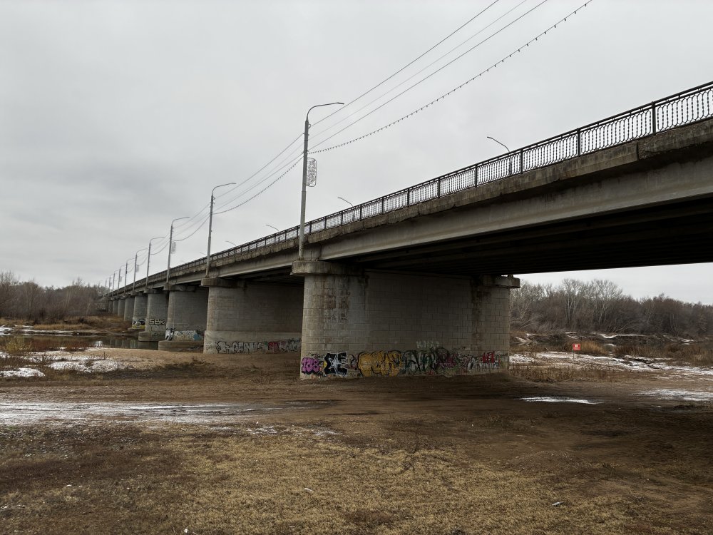 Автомобильный мост через Урал на улице Донгузской в Оренбурге. Фото 1743.ru