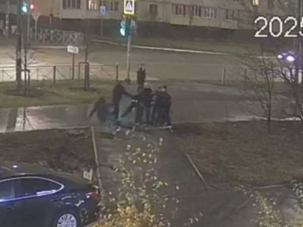 Думал, что грабят: молодой оренбуржец избил незнакомца по ошибке