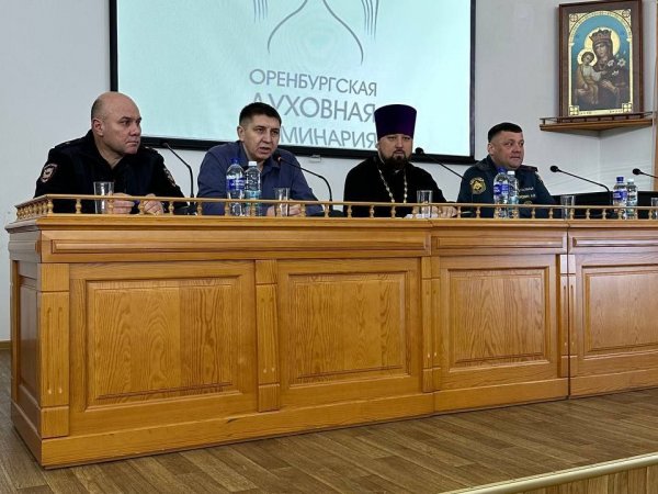 Храмы Оренбурга готовятся к предстоящим праздникам