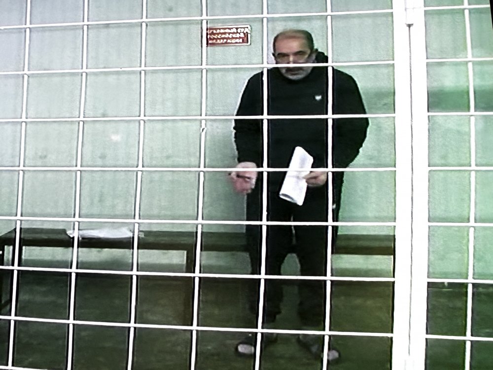 Наби Османов в суде участвовал посредством ВКС. Фото 1743.ru Наби Османов в суде участвовал посредством ВКС. Фото 1743.ru