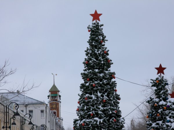 Центр Оренбурга 1 января 2026 года. Фото 1743.ru