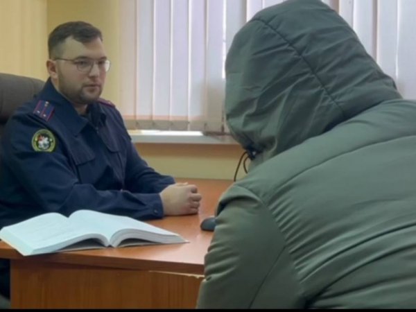 В Оренбурге задержали подозреваемого в смертельном избиении; фото: скриншот с видео СУ СК РФ по Оренбургской области 