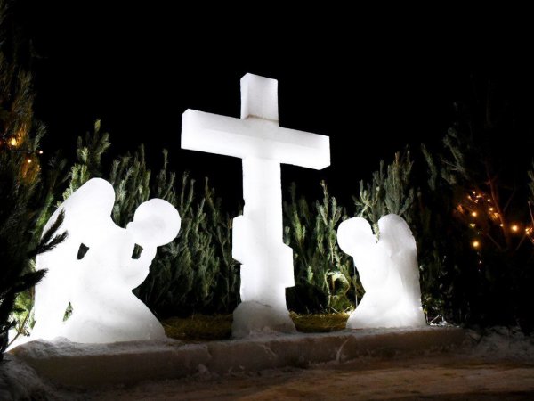 Более 7 000 оренбуржцев искупались в купели в Крещение