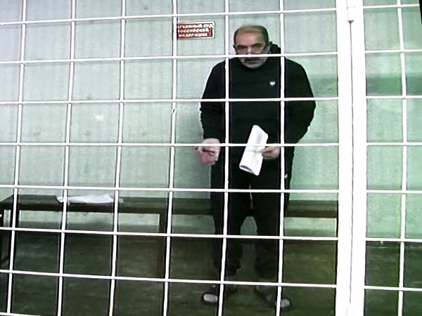 Наби Османов в суде участвовал посредством ВКС. Фото 1743.ru