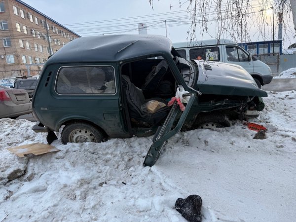 В Бузулуке в ДТП на перекрёстке пострадали пять человек