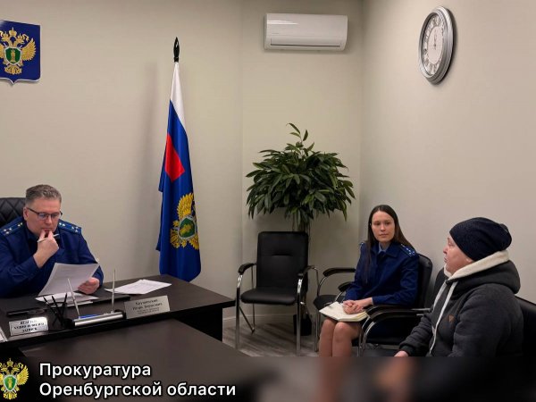 Оренбуржцы сообщили прокурору, что лекарства для льготников предоставляются с перебоями; фото: прокуратура Оренбургской области 