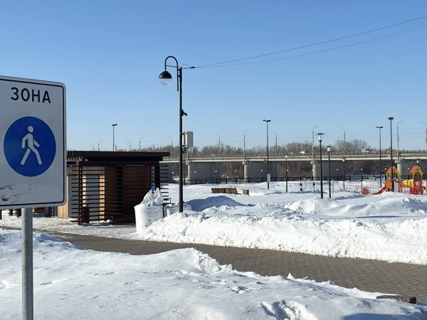 На перилах набережной в Оренбурге разместят 2400 кашпо с живыми цветами