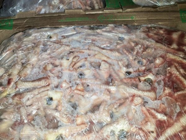 17 тонн куриных лап пытались незаконно ввезти через границу в Оренбургской области