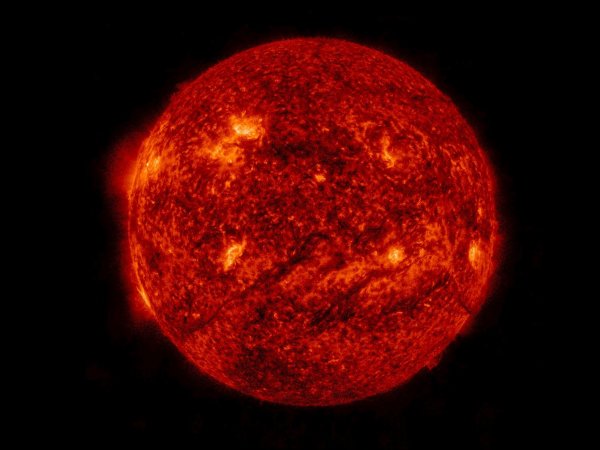 Земля пережила мощный геомагнитный шторм