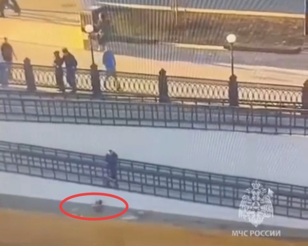 фото: скриншот с камер видеонаблюдения от МЧС РФ по Оренбургской области фото: скриншот с камер видеонаблюдения от МЧС РФ по Оренбургской области