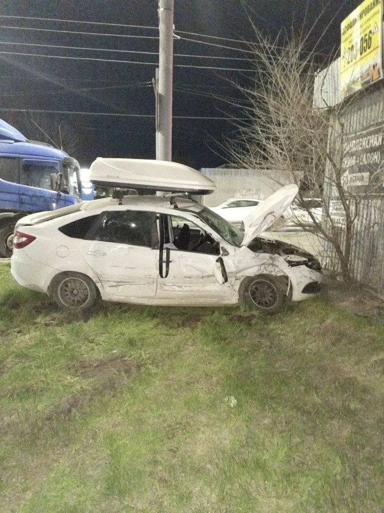 Фото с места аварии от Госавтоинспекции Оренбурга Фото с места аварии от Госавтоинспекции Оренбурга