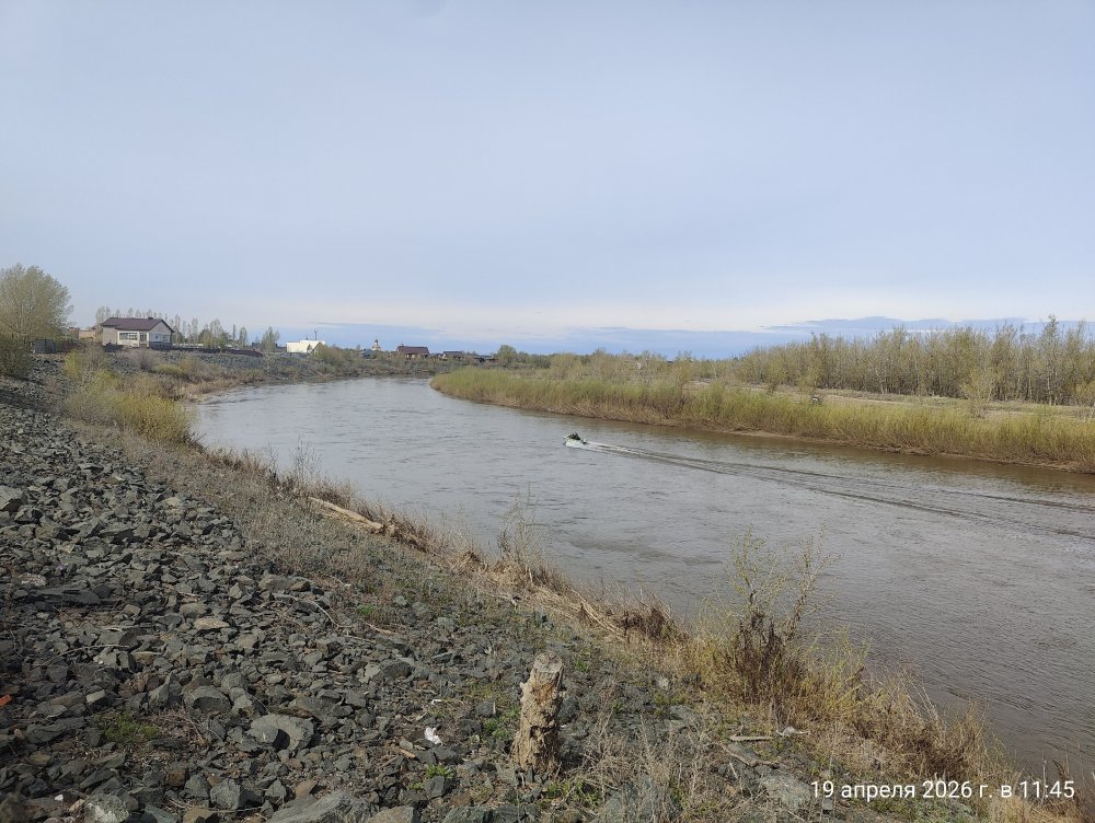 река Урал в Оренбурге 