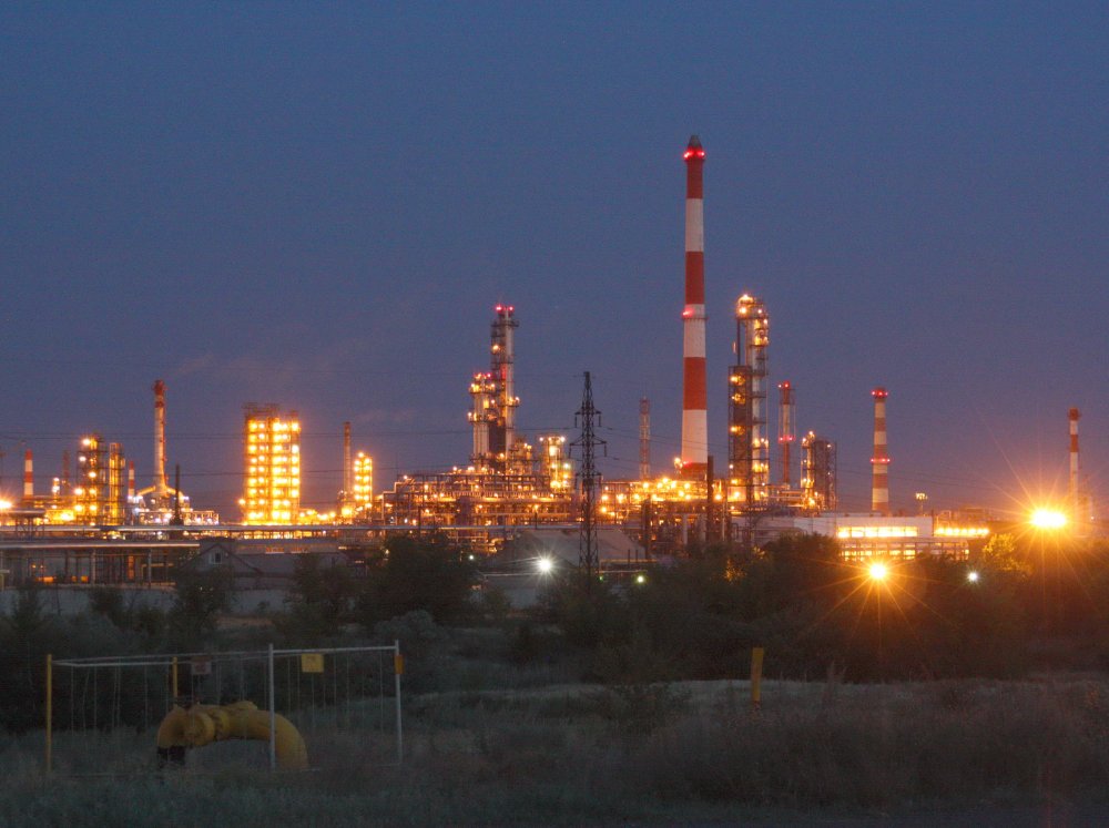 Промышленность Оренбуржья переживает тяжелые времена. Фото 1743.ru