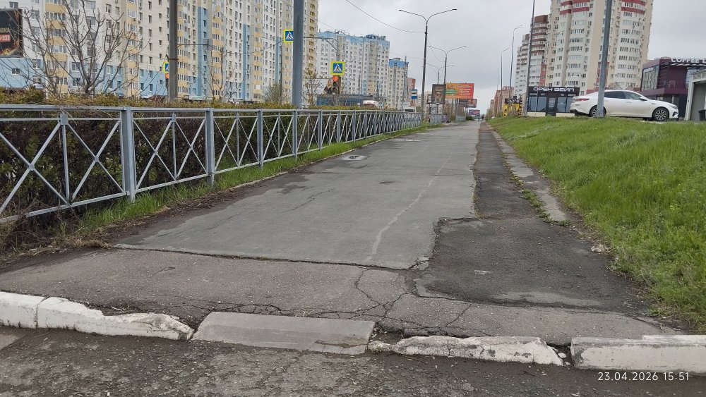 тротуары вдоль Салмышской