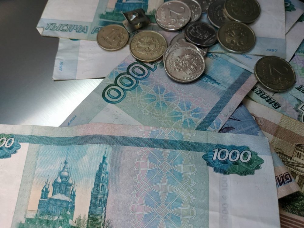 в связи с майскими праздниками деньги поступят раньше