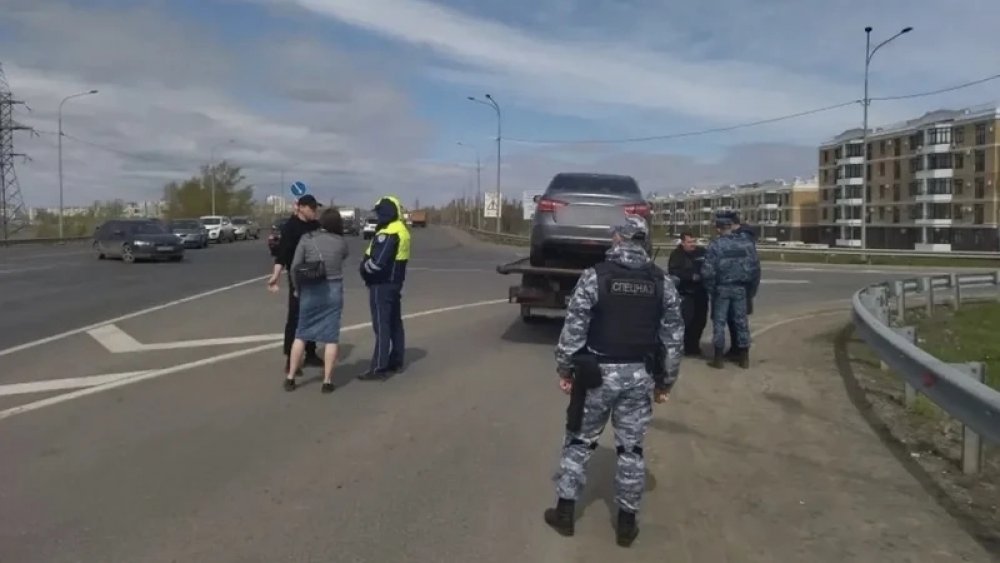 Совместный рейд Госавтоинспекции и судебных приставов