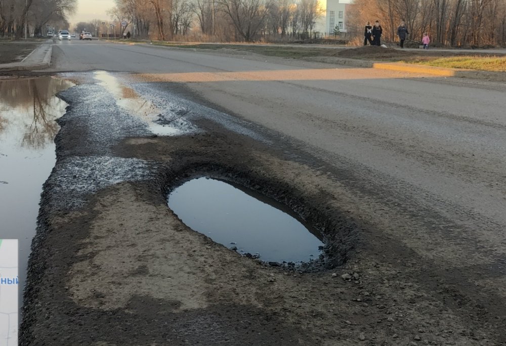 выбоина на дороге привела к ДТП