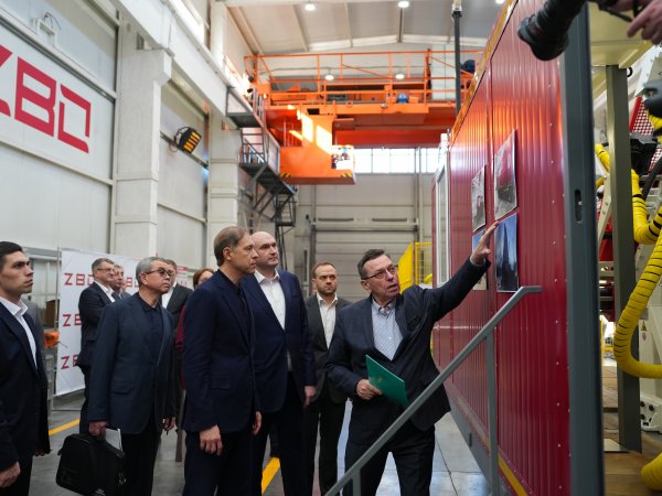 Денис Мантуров оценил развитие промышленности Оренбуржья