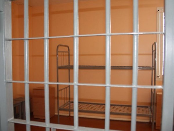 Парень получил 8 лет строгача за поджог станций связи в Оренбурге