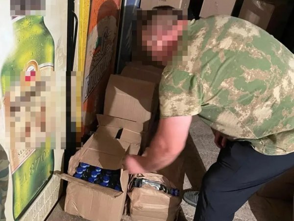 контрафактный алкоголь в гараже