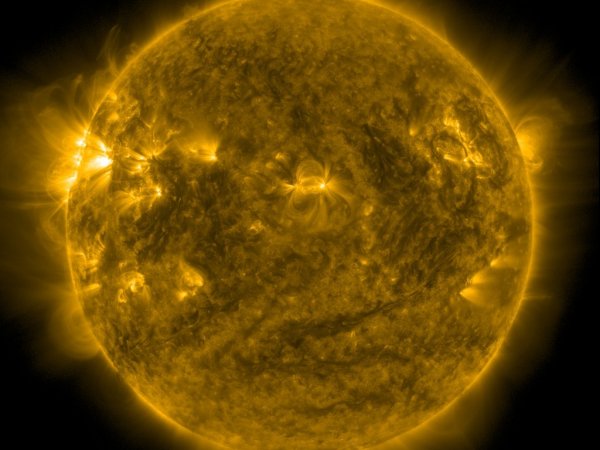 Землю накроет магнитная буря уровня G2: точный прогноз на 19–21 мая