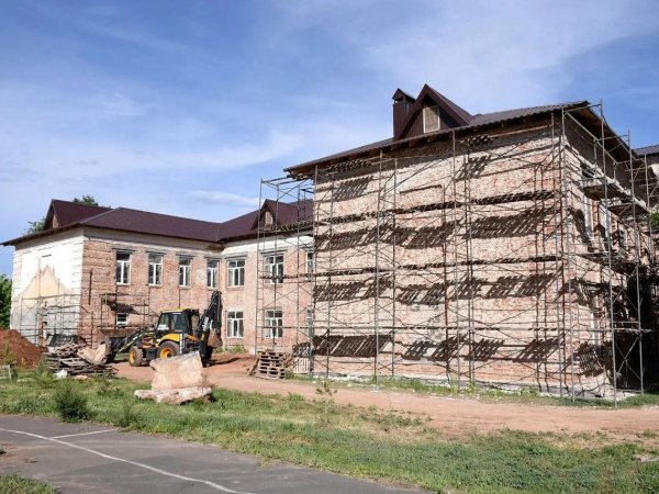 Ремонт в двух школах Оренбурга должен завершиться к 1 сентября