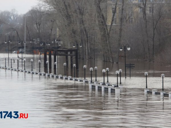 Пострадавшим от ЧС дадут дополнительный выходной и отпуск