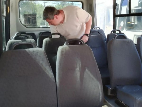 Начальник пассажирского транспорта Оренбурга проверил состояние автобусов