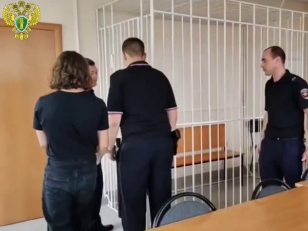 В Медногорске задержали курьера телефонных мошенников при получении 1,5 миллиона рублей