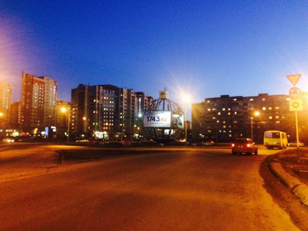 «Женщина всегда права» — можно, буква Z — нельзя: в Оренбурге эксперты оценили спорную рекламу