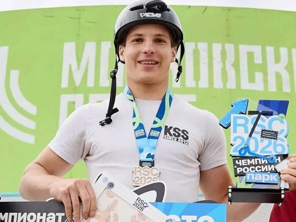 Владислав Калашников