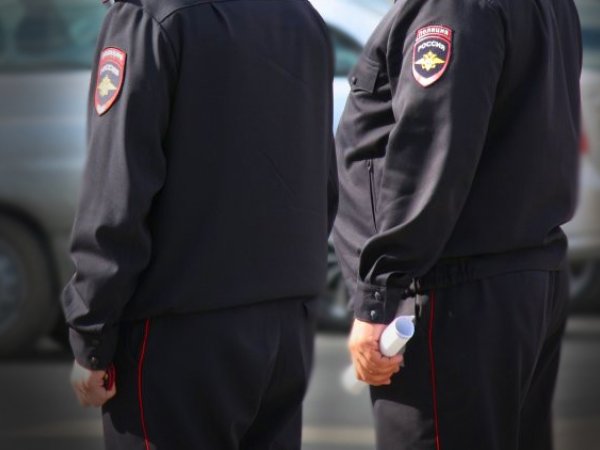 В Оренбурге подросток с электрошокером угрожал расправой шестикласснику