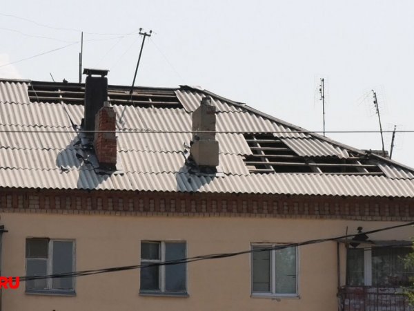 После урагана жители Новоорска остались без помощи и обратились к губернатору
