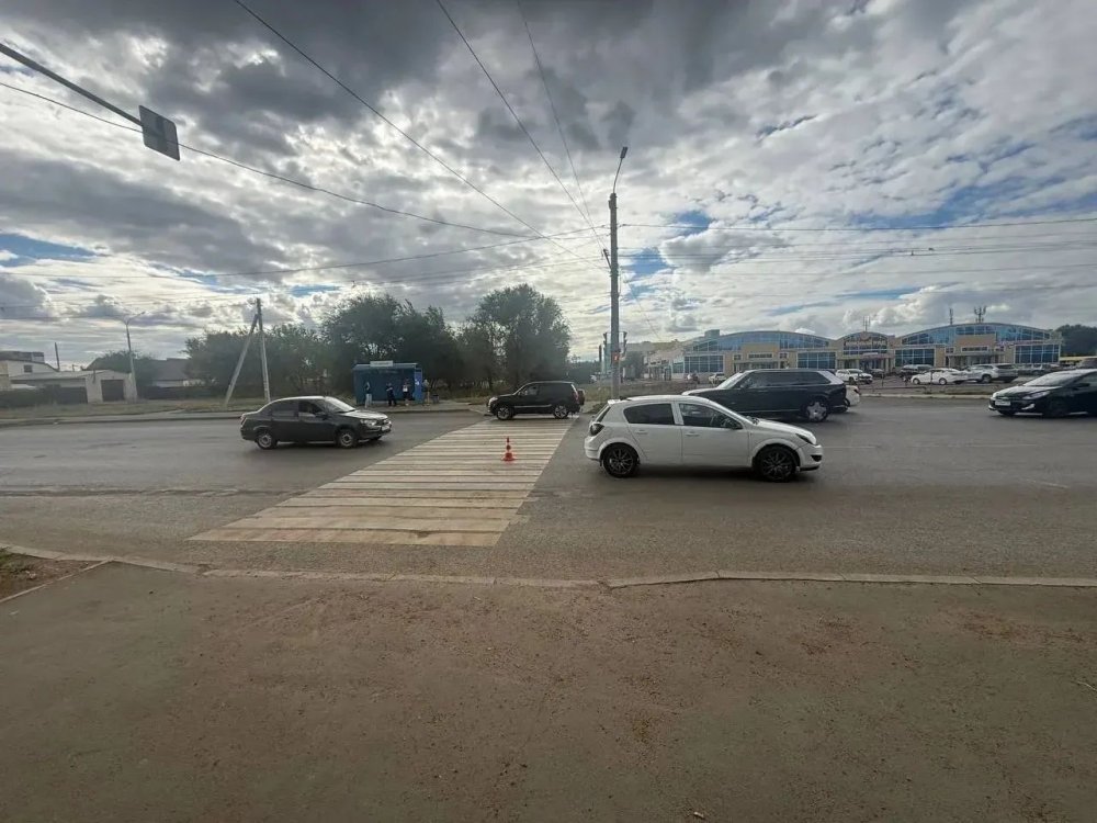 Сбит велосипедист Сбит велосипедист