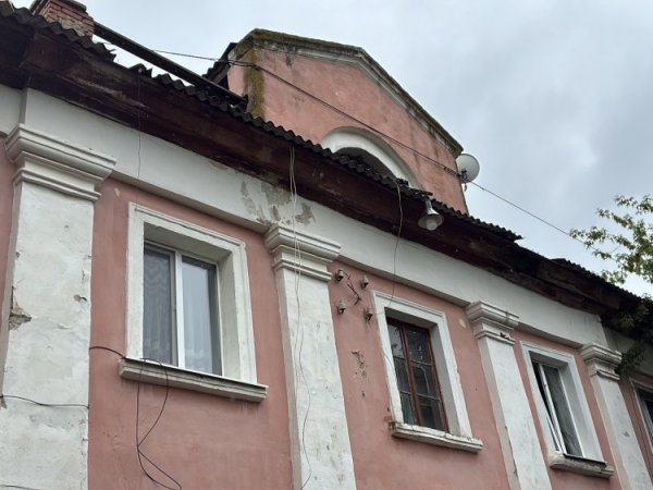 Аварийный дом на Нагорной, 10 в Оренбурге. Фото 1743.ru