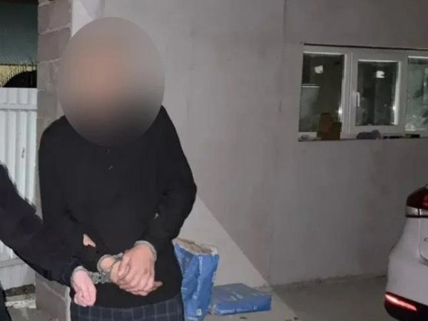 В Оренбургском районе мужчина украл у бывшей возлюбленной 150 000 рублей и потратил их на алкоголь и интимные услуги