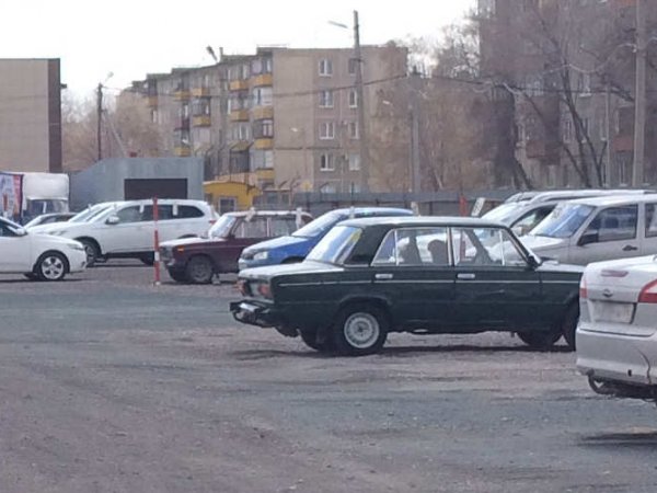 Что делать при ДТП на автостоянке или во дворе