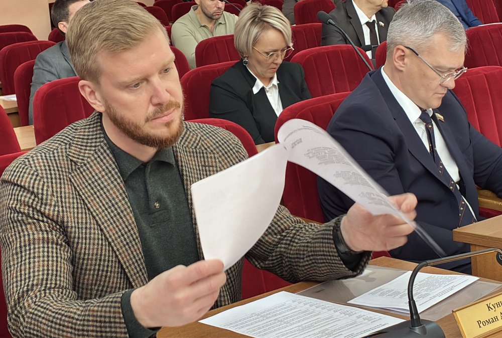 Депутаты Оренбургского горсовета. Фото 1743.ru Депутаты Оренбургского горсовета. Фото 1743.ru