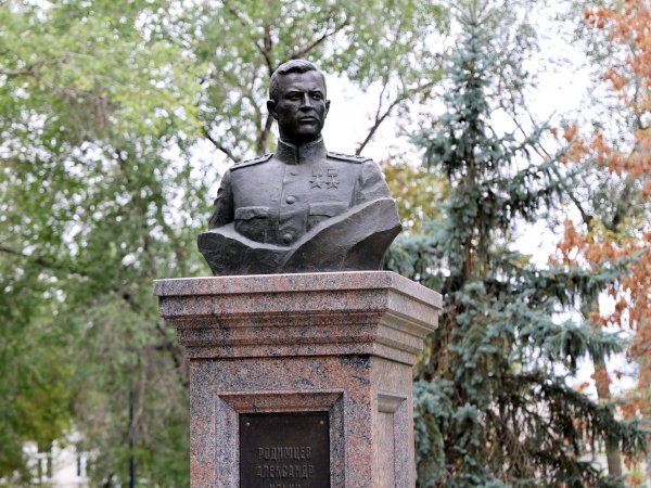 В Оренбурге при поддержке «Т Плюс» открыли обновлённый блиндаж Родимцева в выставочном комплексе «Салют, Победа!»