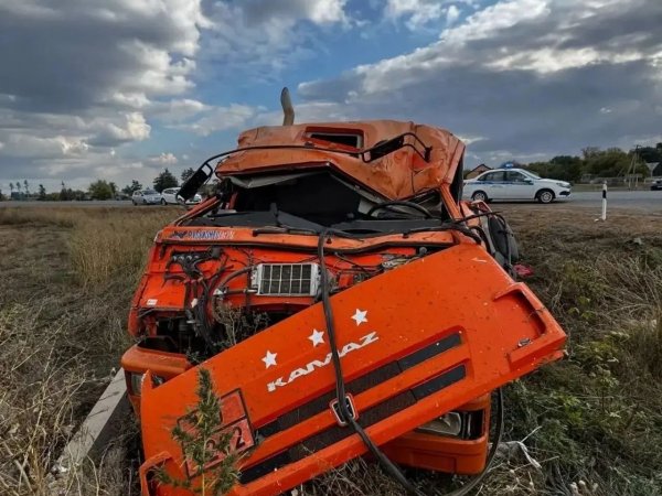 Водитель Камаза погиб в ДТП в Илекском районе