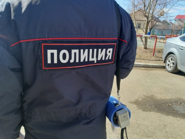 Сами совершили преступление, сами его раскрыли: двое полицейских осуждены за наркоторговлю