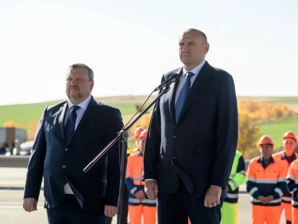 Евгений Солнцев участвовал в пуске движения по участку трассы, ведущей из Европы в Китай