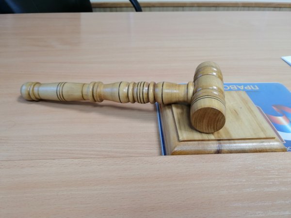 Деньги на плитку для сквера у Дома Памяти ушли в карман: в Оренбурге будут судить директора стройфирмы